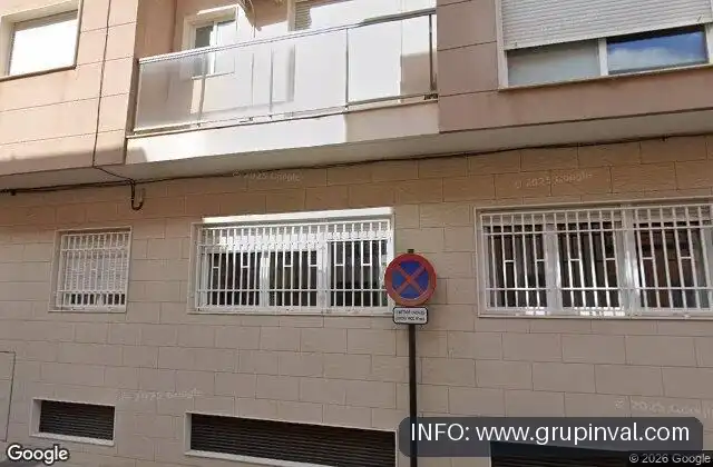 Vista exterior de Piso en venta en Plaza Castelar - Mercado Central