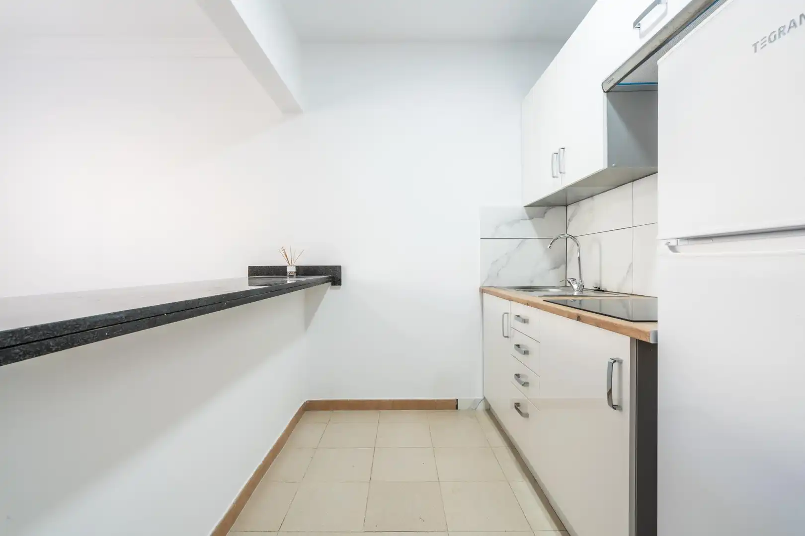 Cocina de Edificio en venta en Arona