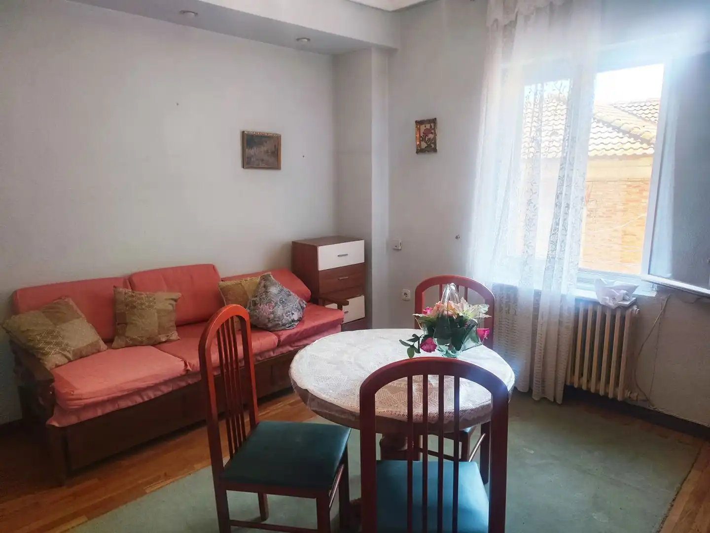Sala de estar de Piso en venta en Palencia Capital con Calefacción, Terraza y Trastero