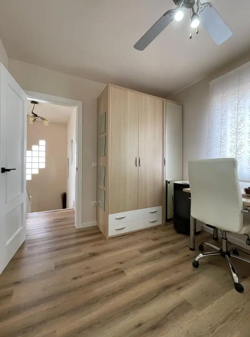 Chalet con piscina en venta en Cervera, imagen 31