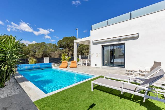 Casa-chalet en Venta en Calle Lentisco, 6, Pinar de Campoverde, Spain, -1 en El Pinar de Campoverde