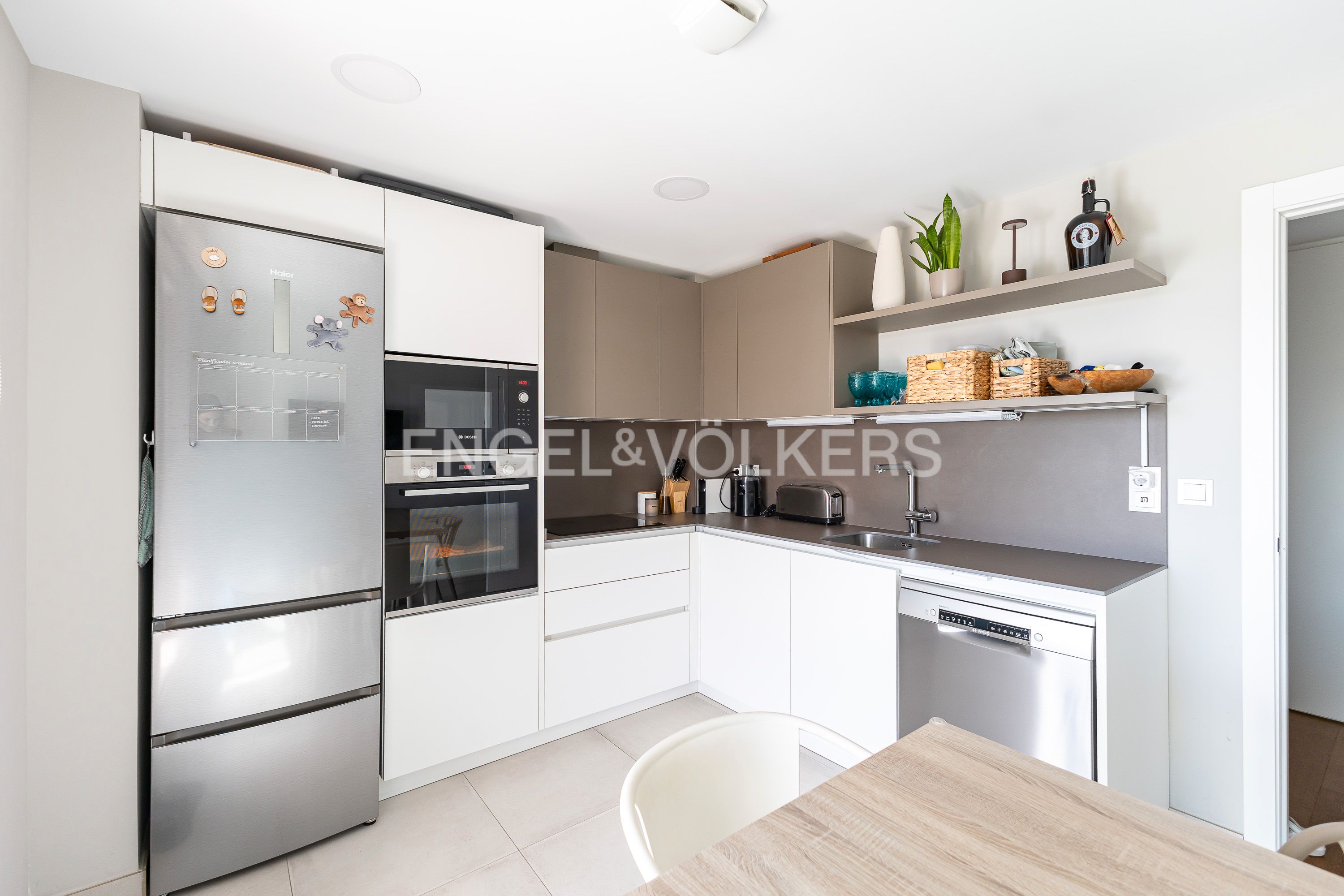 Cocina de Apartamento en venta en Boadilla del Monte con Aire acondicionado, Calefacción y Terraza