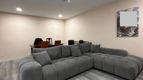 Foto 3 de Casa adosada en venda a Calle Coleo, Las Flores, Valladolid