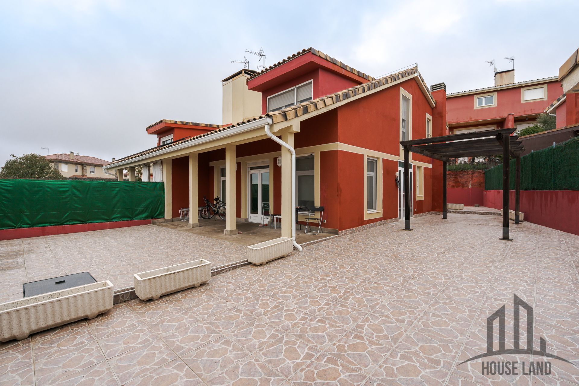 Vista exterior de Casa o chalet en venta en El Casar con Calefacción