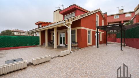 Foto 2 de Casa o chalet en venta en Aureliano Gonzalo, El Casar, Guadalajara