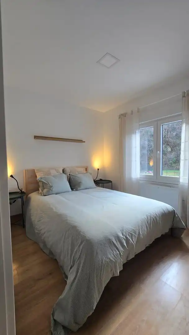 Dormitori de Casa o xalet de lloguer en San Martín del Rey Aurelio amb Calefacció i Moblat