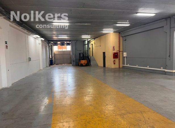Nave industrial de alquiler en Badalona con Calefacción