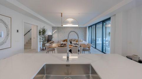 Foto 5 de Casa adosada en venta en El Faro de Calaburra - Chaparral, Mijas