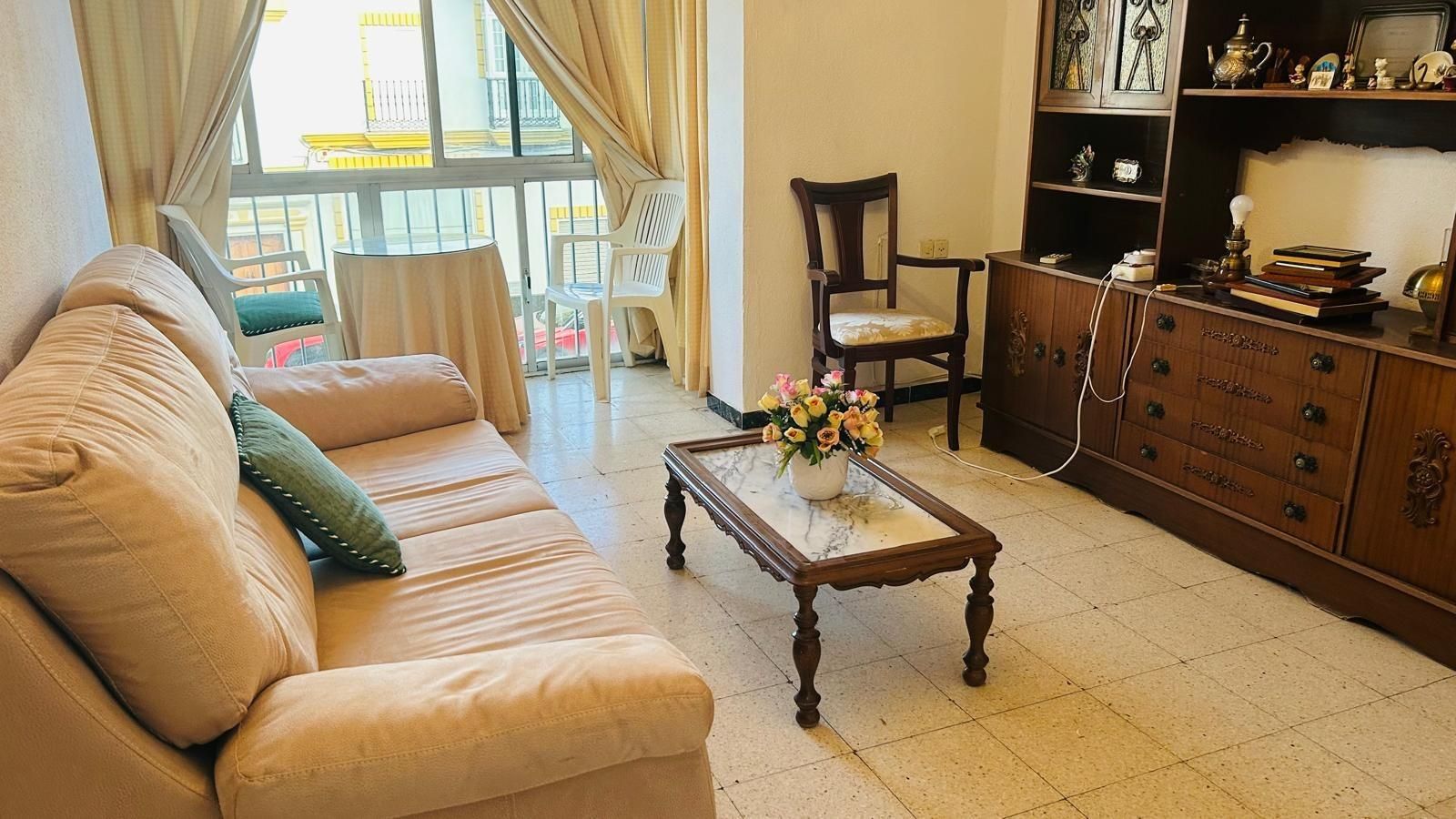 Living room of Flat for sale in Chiclana de la Frontera  with Balcony