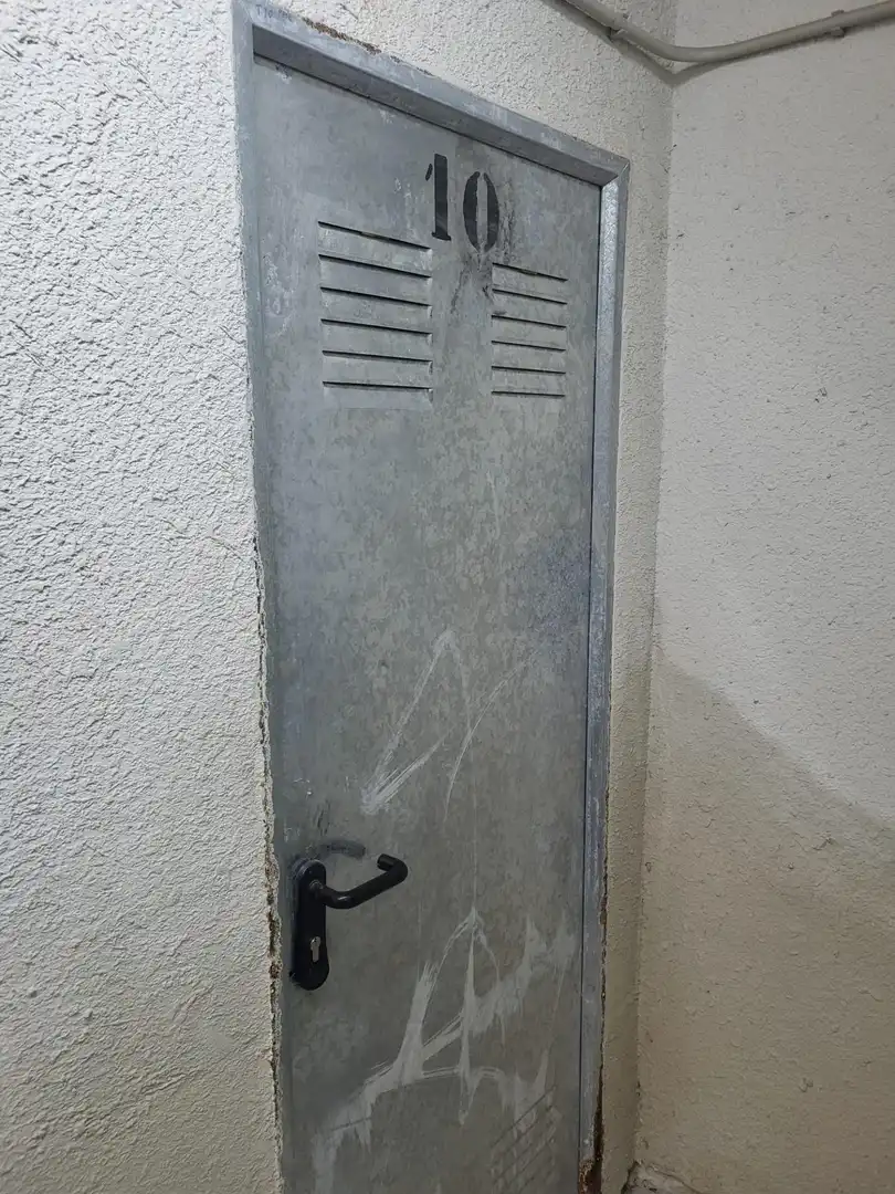 Exterior view of Storage room for sale in Vall d'Alba
