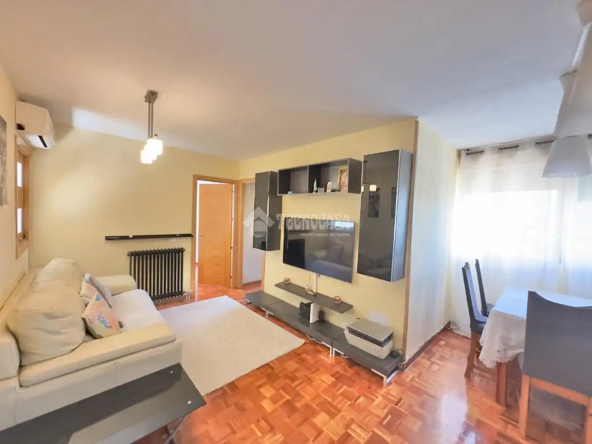 Sala de estar de Piso en venta en Móstoles con Aire acondicionado, Calefacción y Parquet
