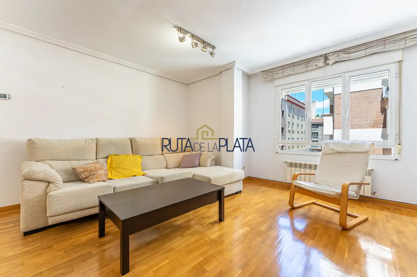 Duplex con terrazza in affitto a Calle de Alonso de Tejada 17, imagen 7