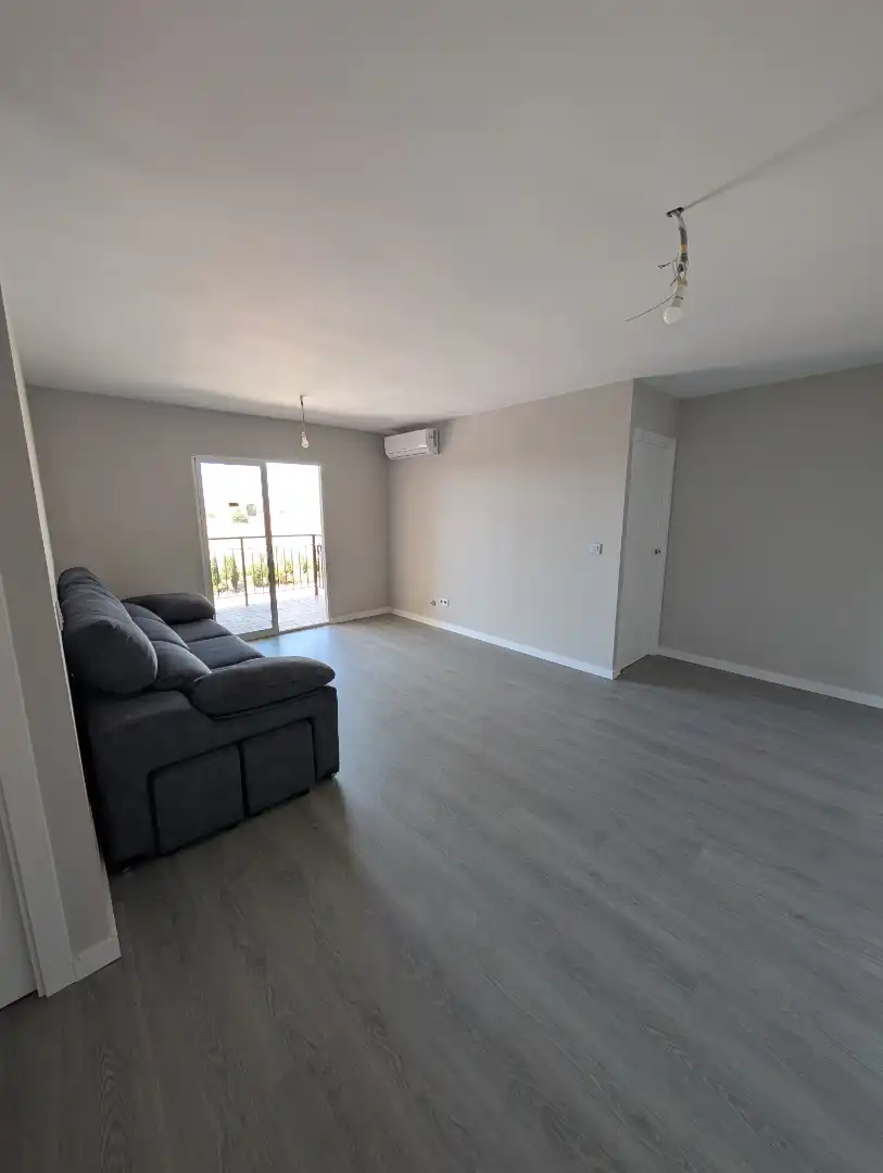 Living room of Flat for sale in Humanes de Madrid  with Terrace, Furnished and Balcony