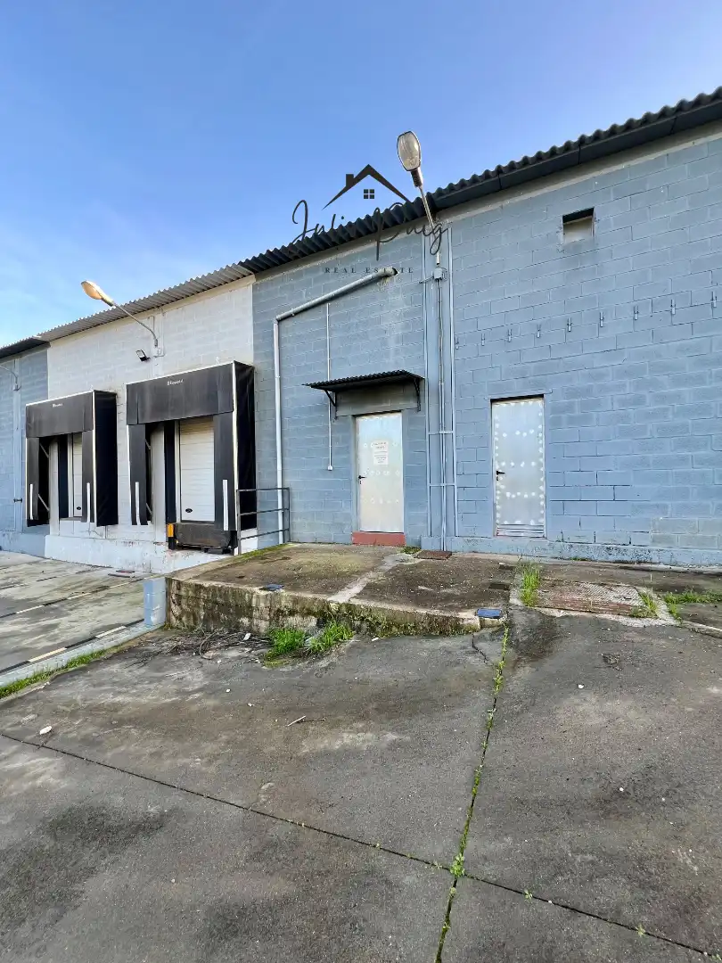 Industriegebäude zum Verkauf in Coria del Río, imagen 11
