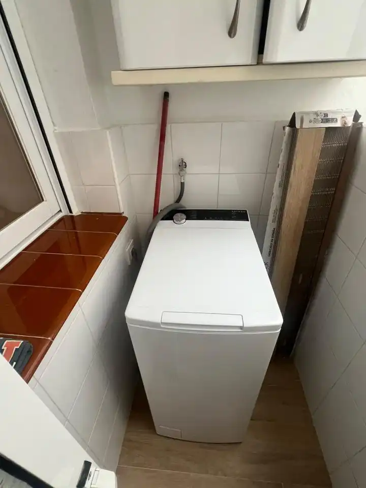 Flat for rent in Sevilla  with Air Conditioner, Terrace and Furnished