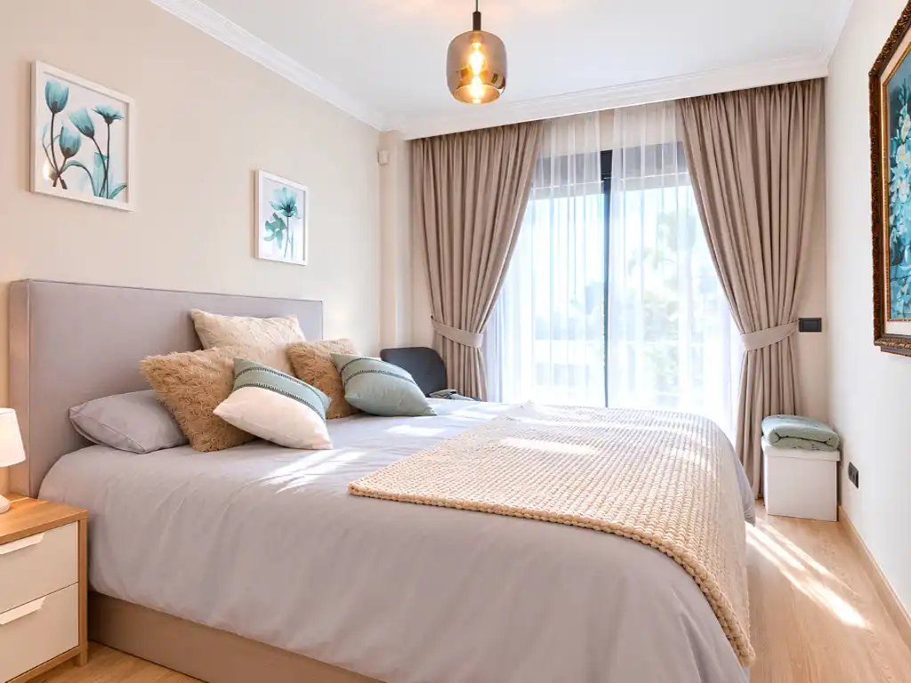 Bedroom of Flat for sale in Fuengirola  with Air Conditioner, Private garden and Terrace