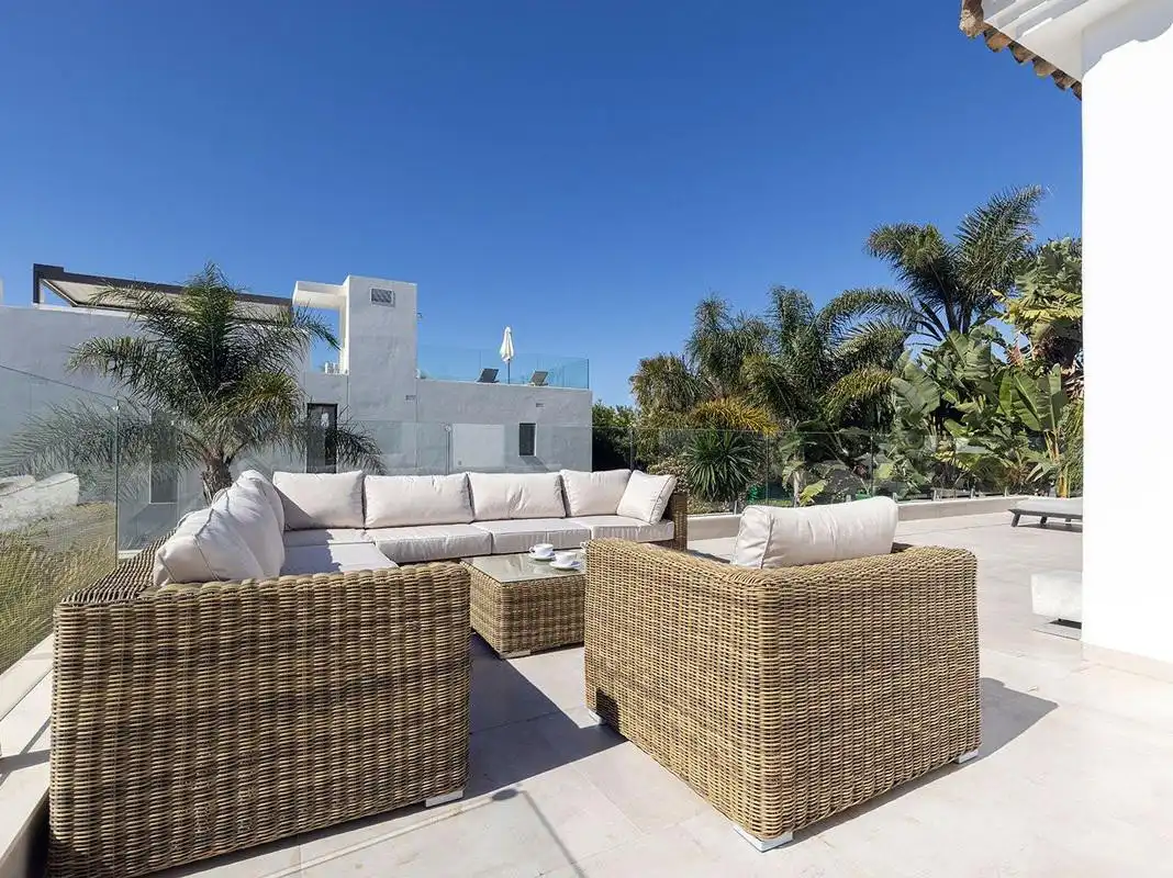 Terrasse von Haus oder Chalet zur Miete in Marbella mit Klimaanlage, Privatgarten und Terrasse
