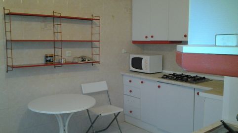 Foto 2 de Piso en venta en Calle Corvina, San Jerónimo - La Bachillera, Sevilla Capital
