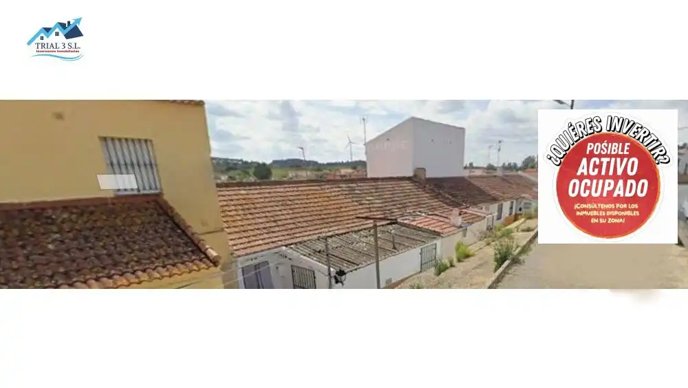Terraced house for sale in Calle CASTELAR