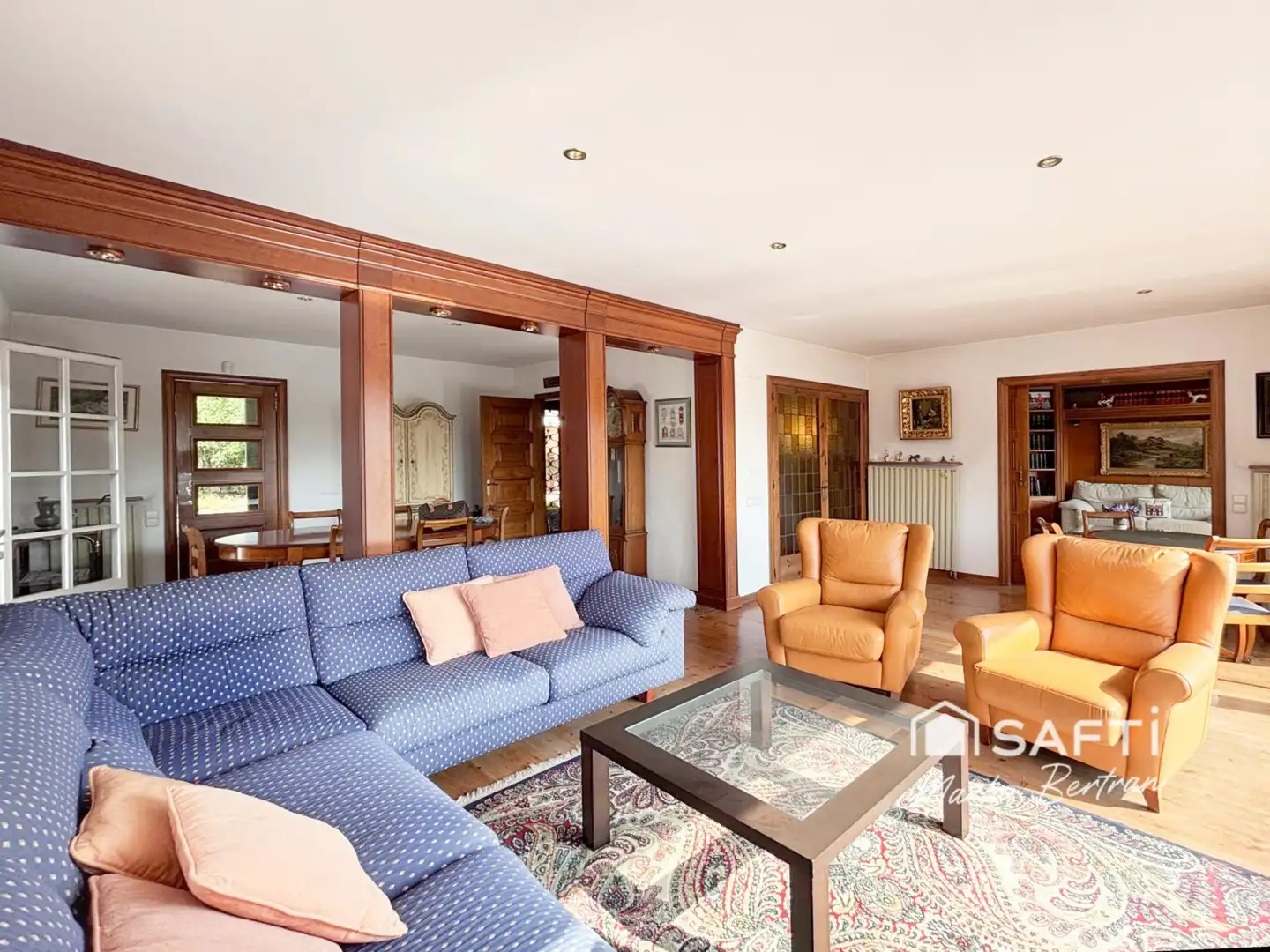 Sala de estar de Finca rústica en venta en Sant Feliu de Codines con Calefacción, Terraza y Piscina