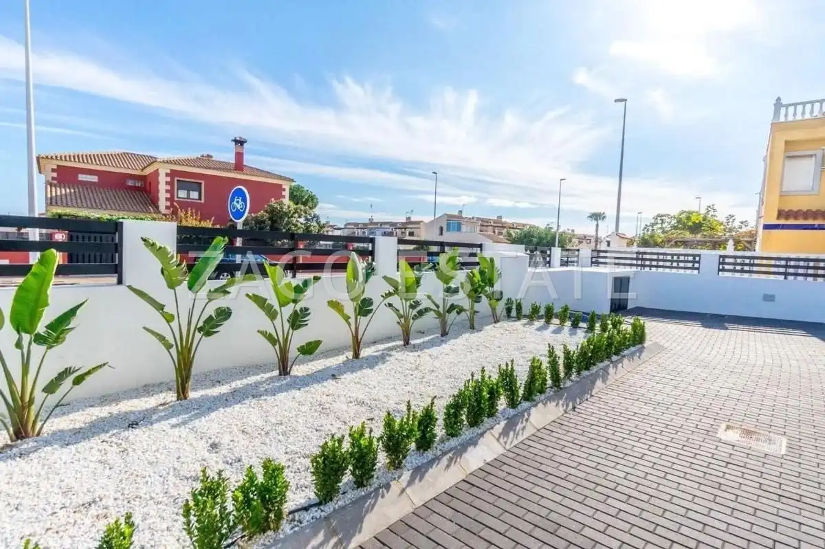 Àtic amb piscina en venda a Nueva Torrevieja - Aguas Nuevas, imagen 7