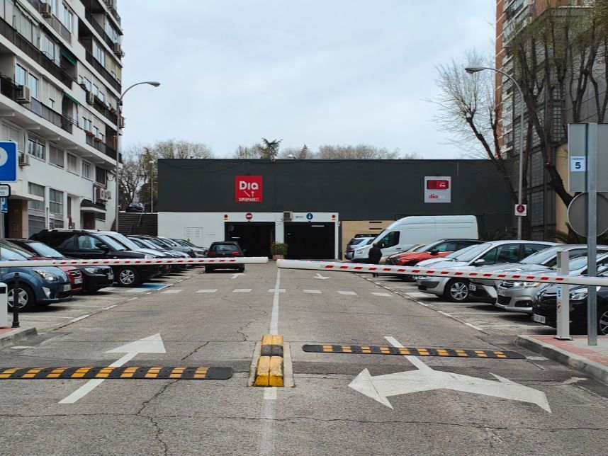 Aparcament de Garatge en venda en  Madrid Capital