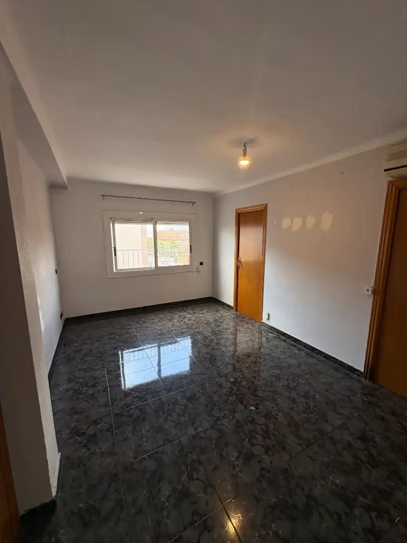 Piso con terraza en venta en Ronda de Sant Antoni de Llefià, imagen 19