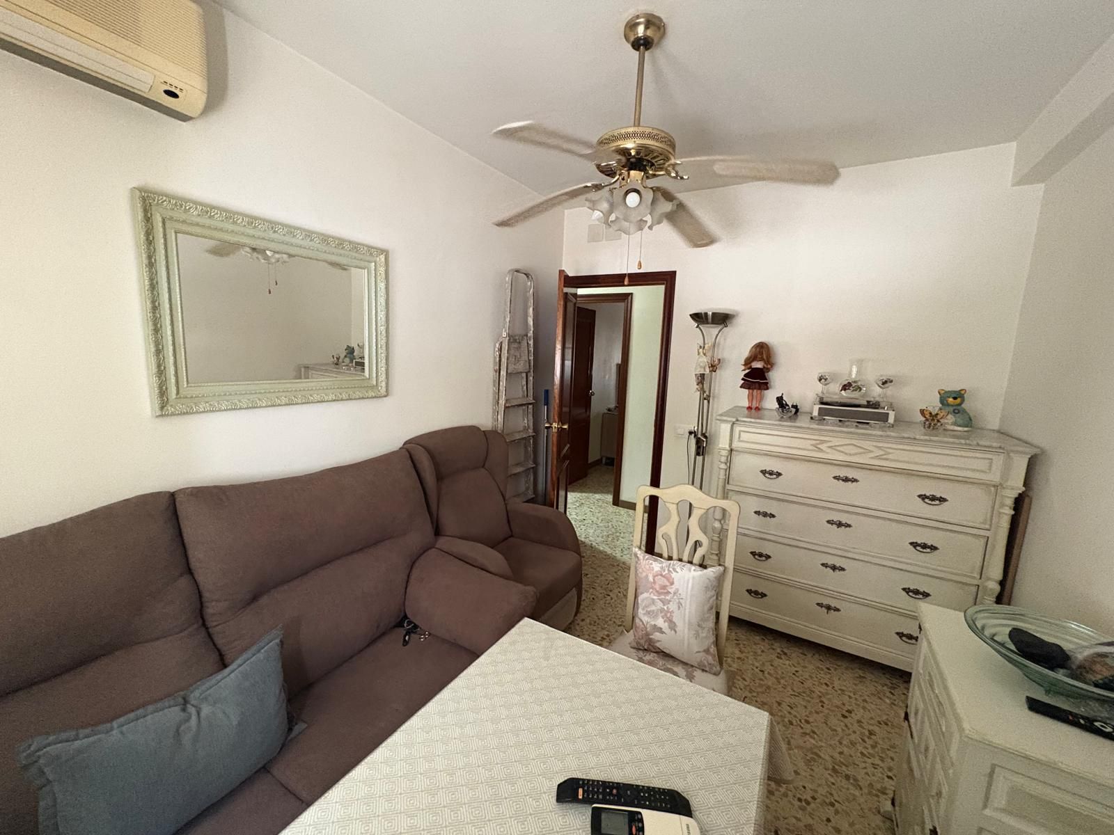 Sala d'estar de Pis en venda en  Sevilla Capital amb Terrassa