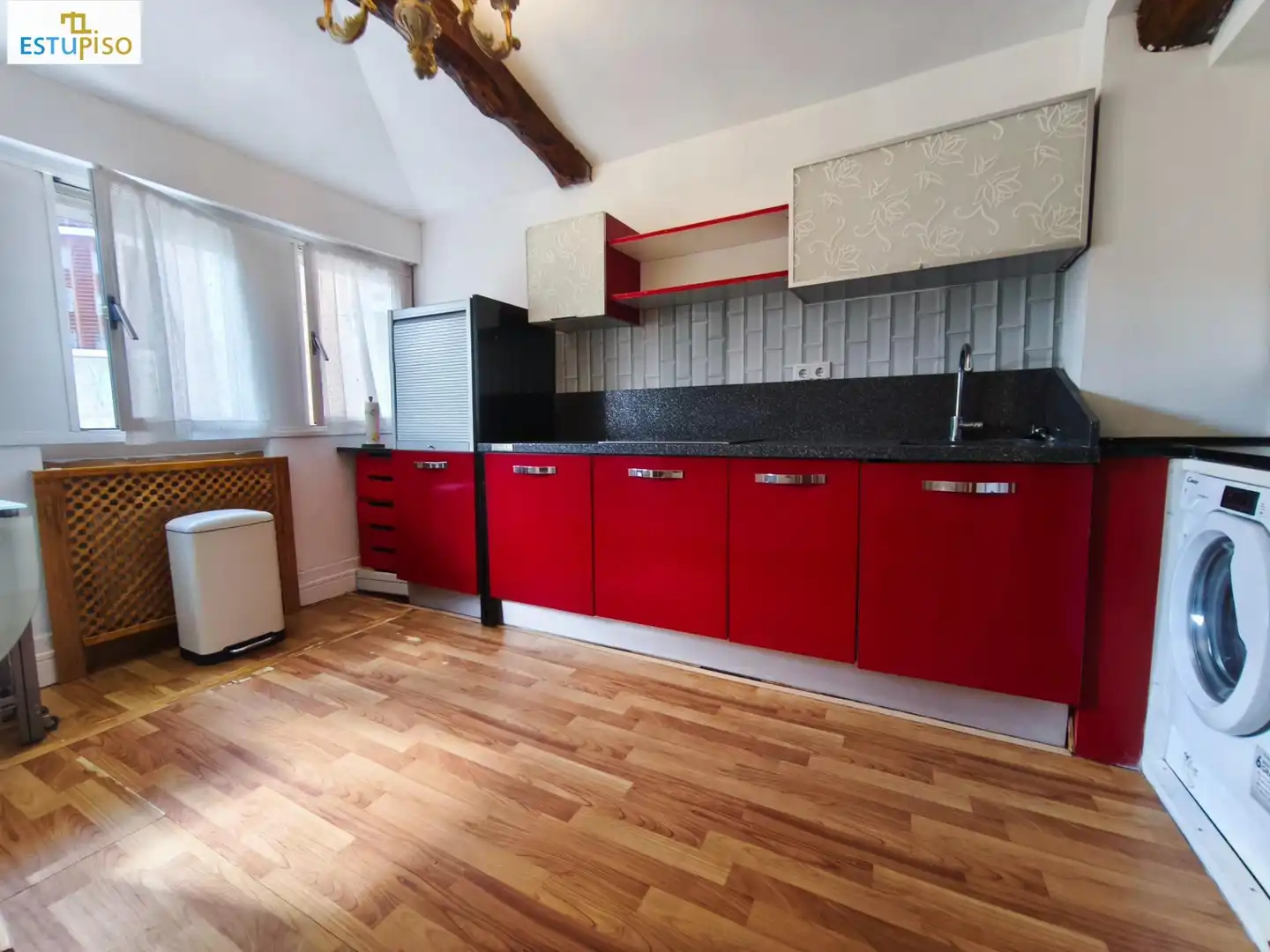 Cuina de Pis en venda en Vitoria - Gasteiz amb Calefacció, Parquet i Traster
