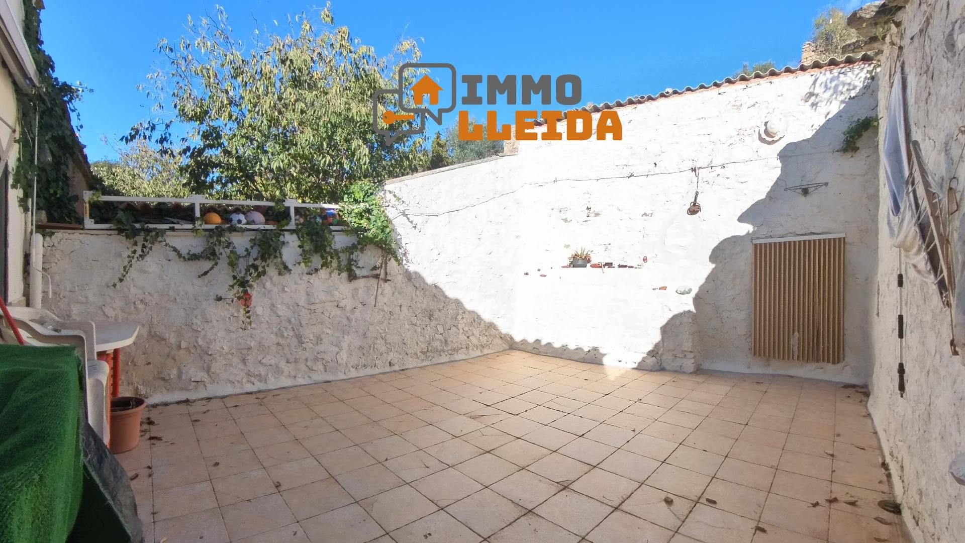 Jardí de Casa adosada en venda en Artesa de Segre amb Calefacció, Jardí privat i Terrassa