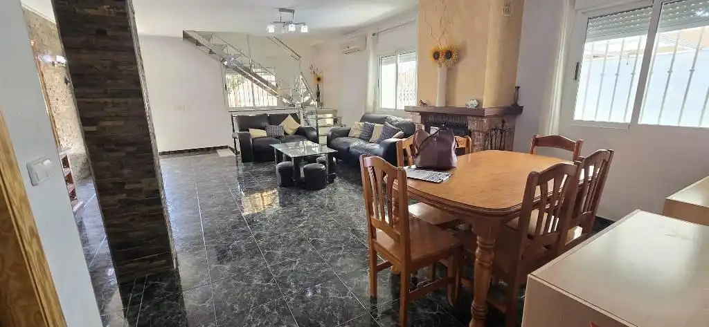 Casa o chalet en venta en El Alamillo