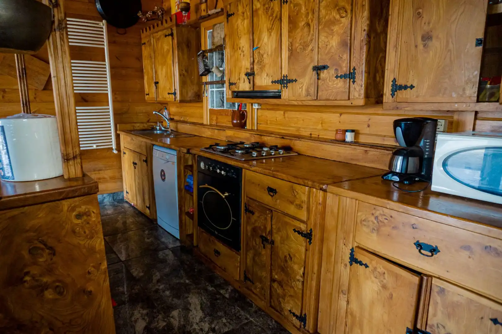 Cuina de Casa o xalet en venda en Villagatón amb Aire condicionat, Calefacció i Jardí privat