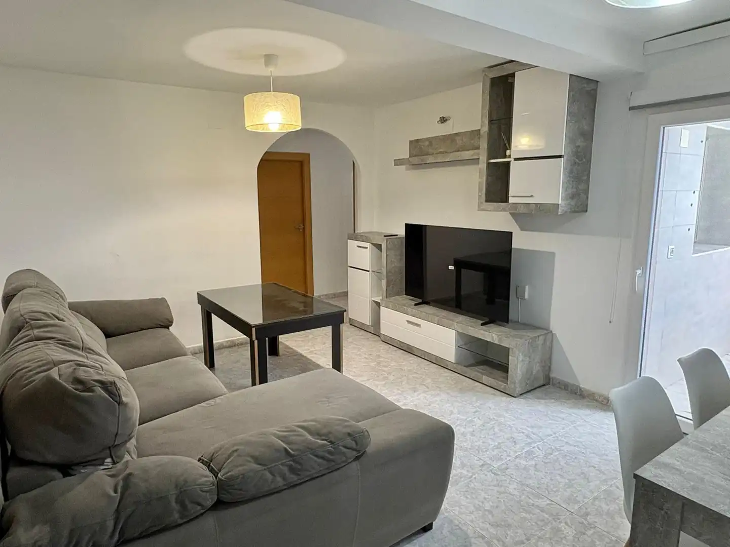 Living room of Flat for sale in  Jaén Capital  with Air Conditioner, Furnished and Balcony