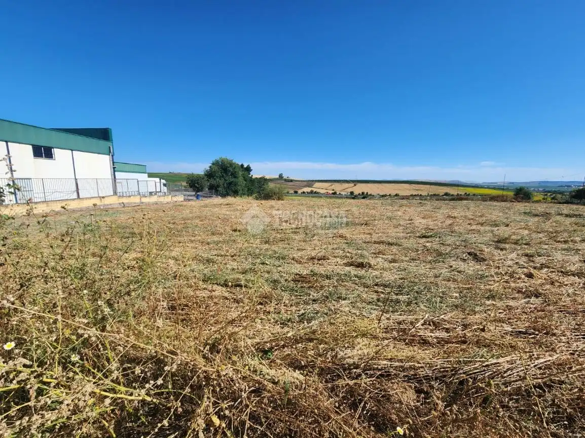 Terreno industrial en venta en Écija