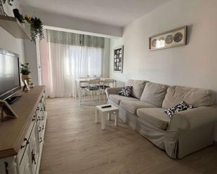 Apartment to share in Albors