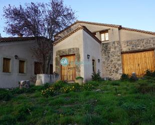 Vista exterior de Casa o xalet en venda en Orejana amb Calefacció i Traster