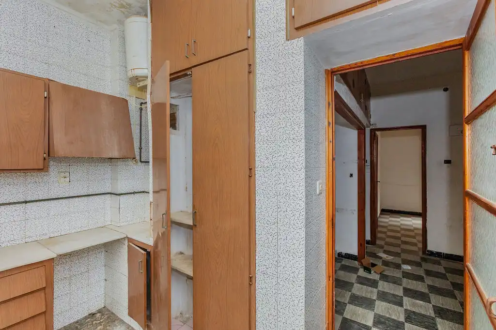 Piso en venta en Carrer Pintor Gimeno Barón, Cariñena - Carinyena