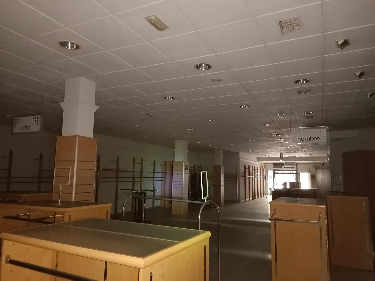 Local comercial en venta en C/ Celestino Cabeza, imagen 3