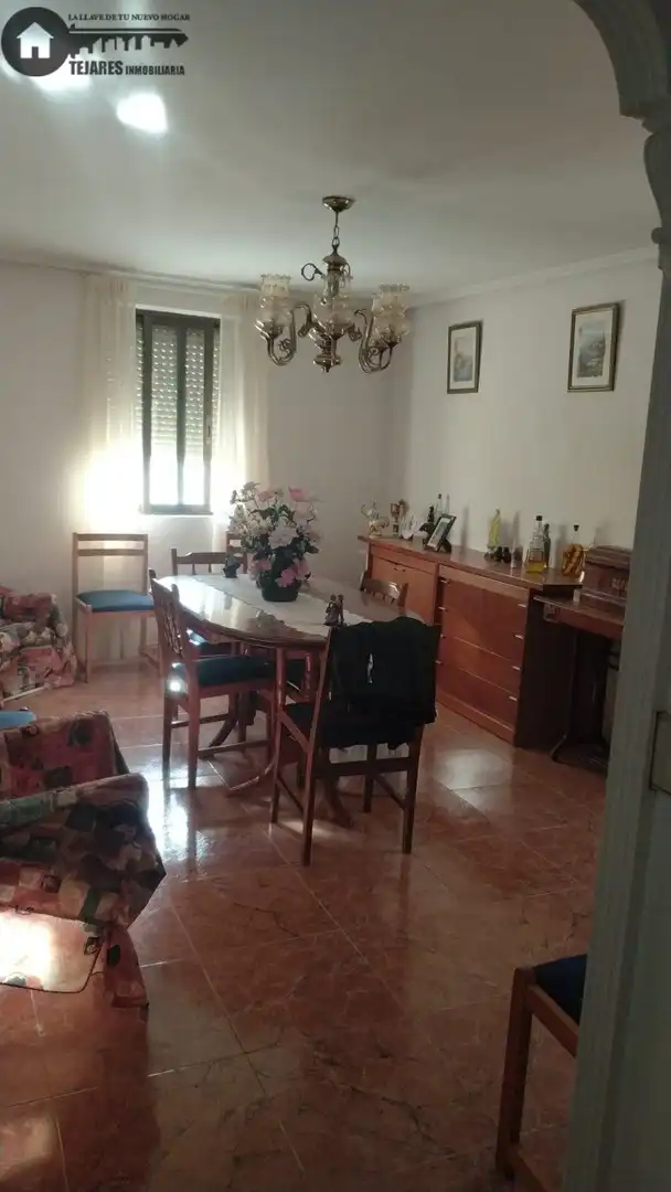 Menjador de Casa o xalet en venda en Alcaraz amb Moblat