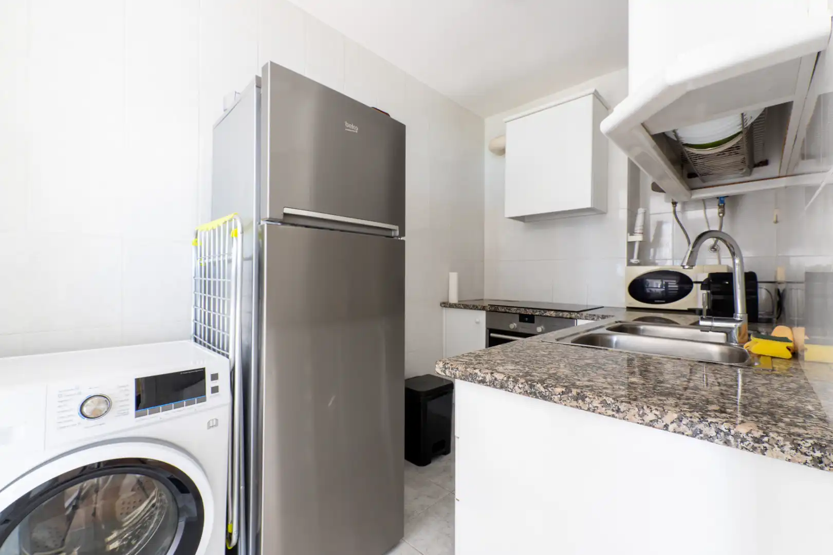 Cuina de Apartament en venda en Castell d'Aro, Platja d'Aro i s'Agaró amb Aire condicionat, Terrassa i Moblat