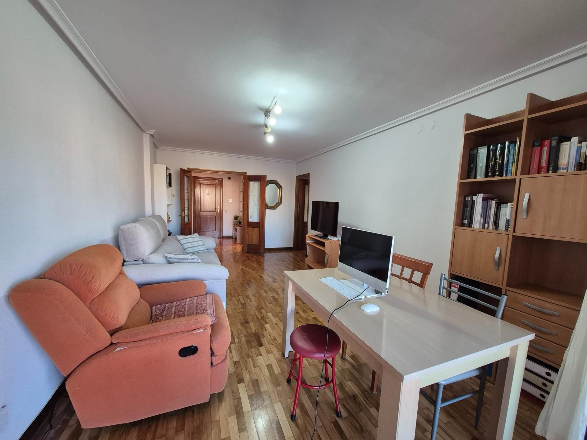 Wohnzimmer von Wohnung zum Verkauf in León Capital  mit Heizung und Terrasse