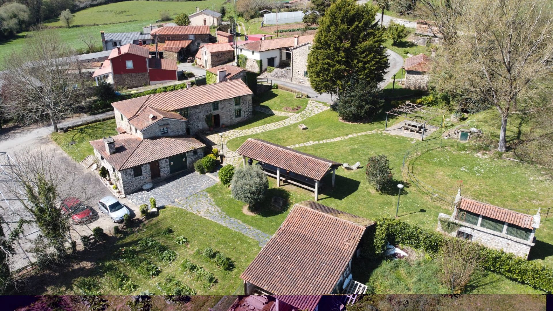 Jardí de Finca rústica en venda en Cesuras amb Calefacció, Jardí privat i Parquet