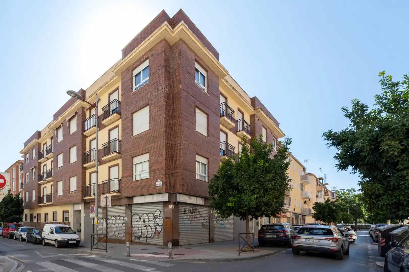 Vista exterior de Local de alquiler en Granada con Aire acondicionado y Calefacción