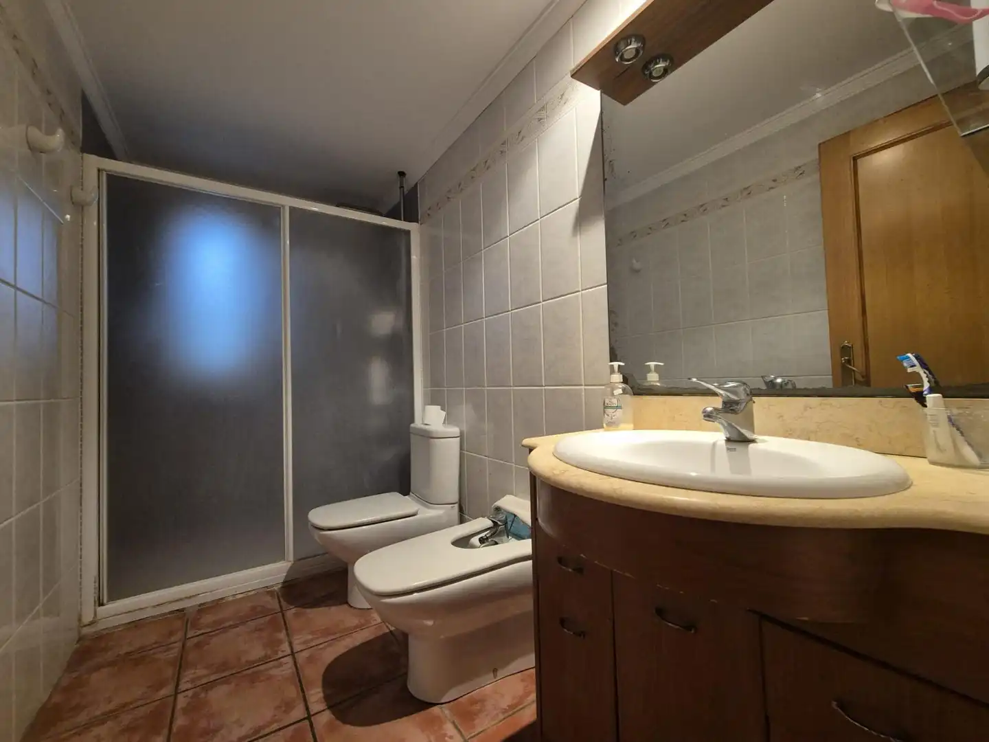 Bathroom of Detached homes for sale in Oliva  with Air Conditioner, Heating and Private garden