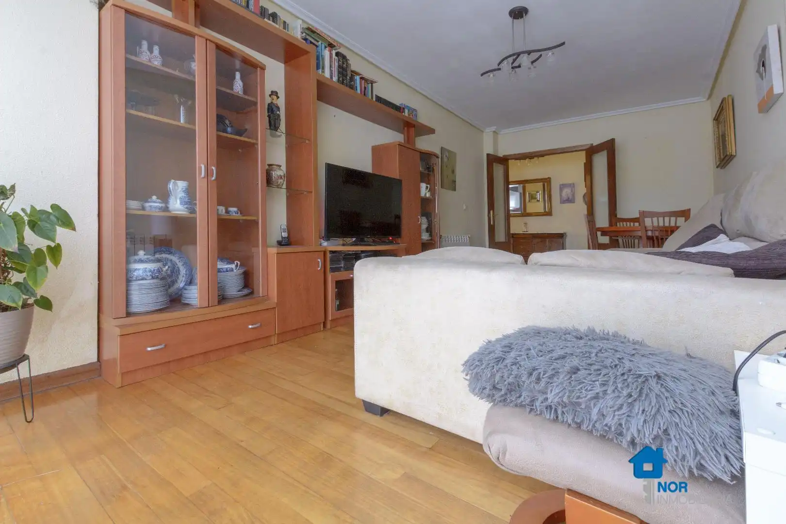 Sala de estar de Piso en venta en Escalante con Terraza y Amueblado