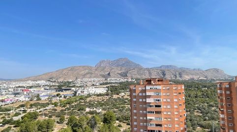 Foto 2 de Piso en venta en Playa Poniente, Benidorm