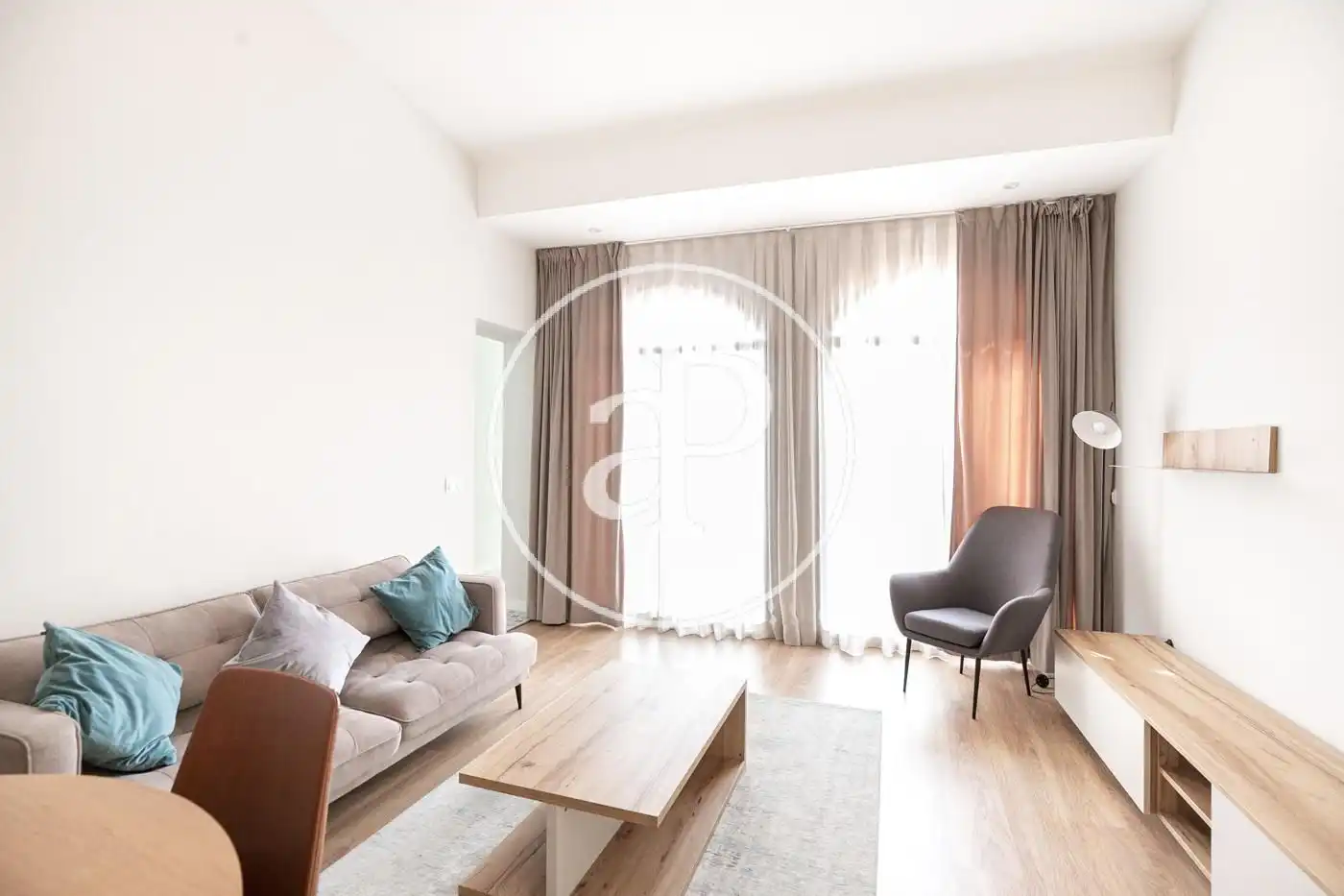 Sala de estar de Piso de alquiler en Barcelona con Aire acondicionado, Calefacción y Terraza