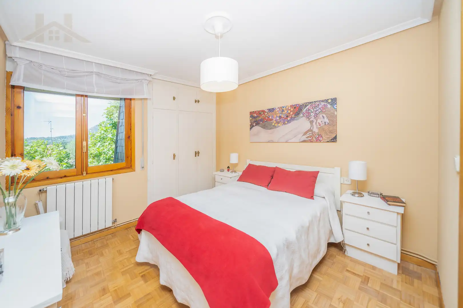 Bedroom of Detached homes for sale in El Escorial  with Heating, Parquet flooring and Terrace