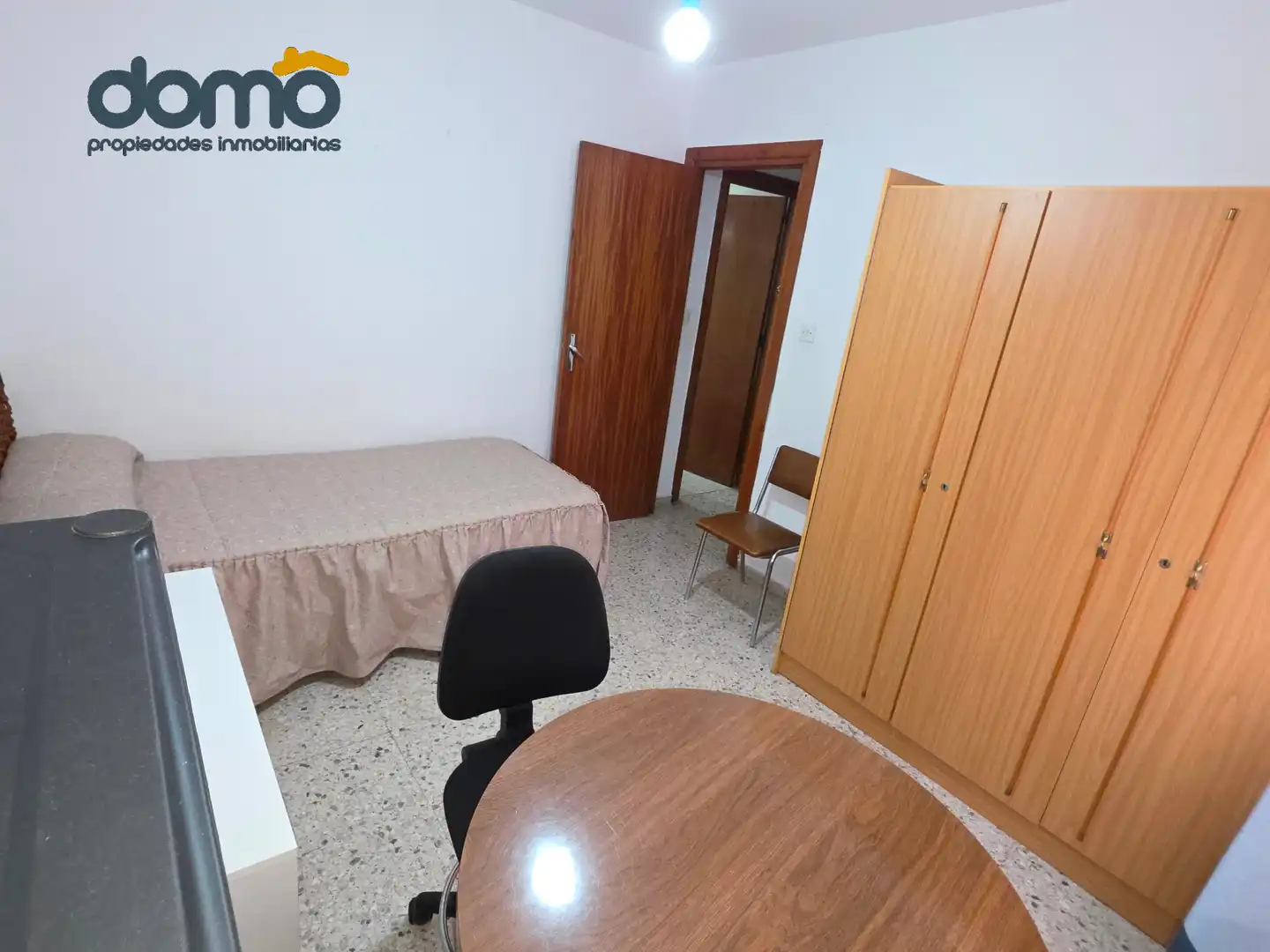 Schlafzimmer von Wohnung zur Miete in Granada mit Heizung, Terrasse und Möbliert