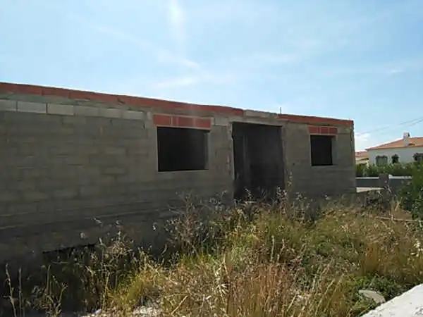 Buildings for sale in C/ Illes Canaries , Centre